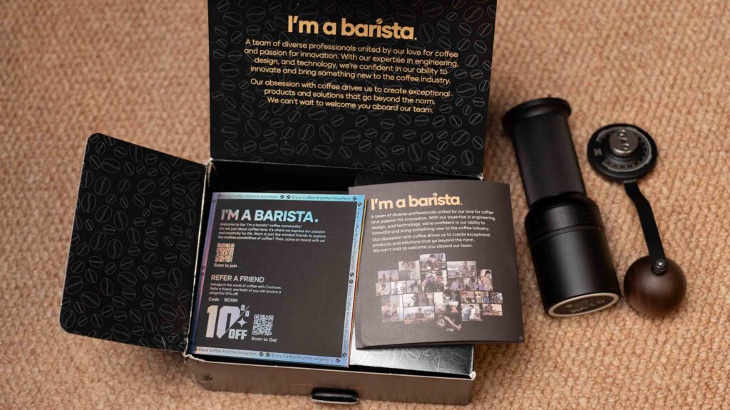 Packaging and user manual for Cocinare grinder featuring 'I’M A BARITSA & I'm a barista.' branding